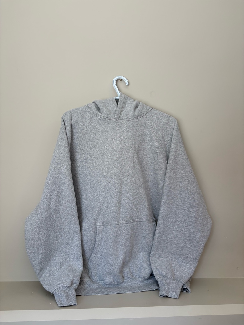 Aritzia Heather Gray women’s Pullover Hoodie